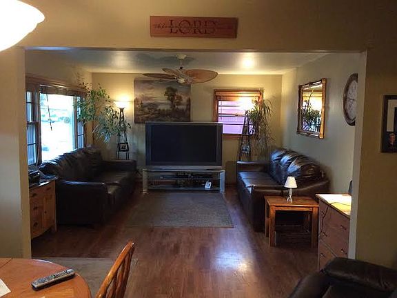 5th image of 2446 Custer Ave