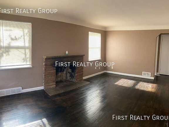 2nd image of 1209 Pritz Ave