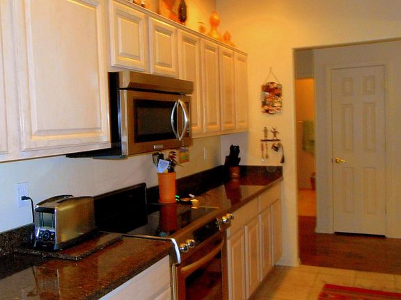 3rd image of 17131 E GRANDE Boulevard #111