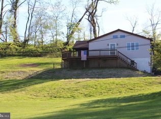 43 S Grims Mill Rd, Boyertown, PA 19512
