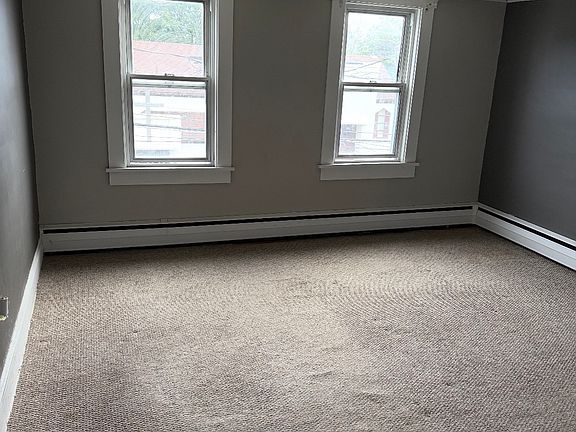 3rd image of 675 Roosevelt St #1