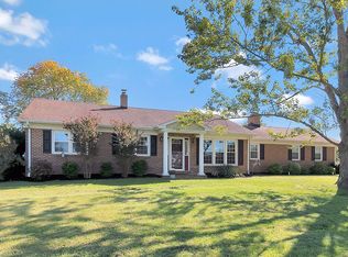 137 W Savannah Dr, Bear, DE 19701