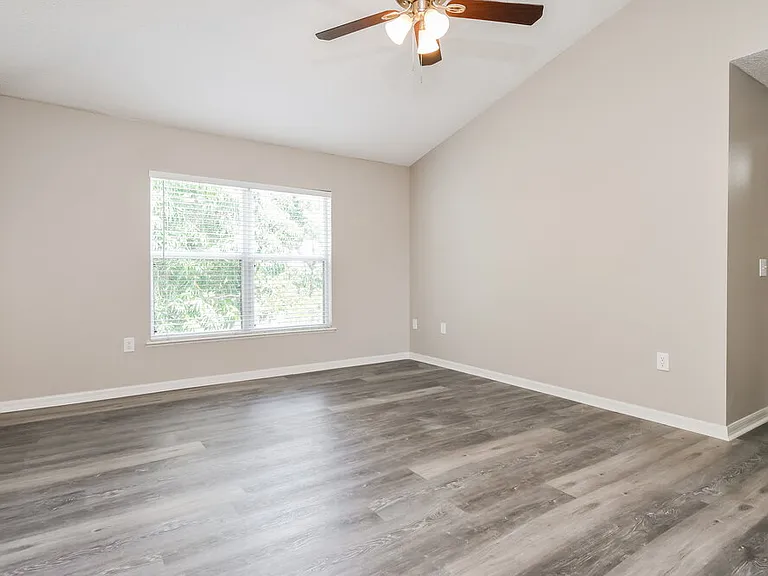 2959 Leba Ln — Photo 11