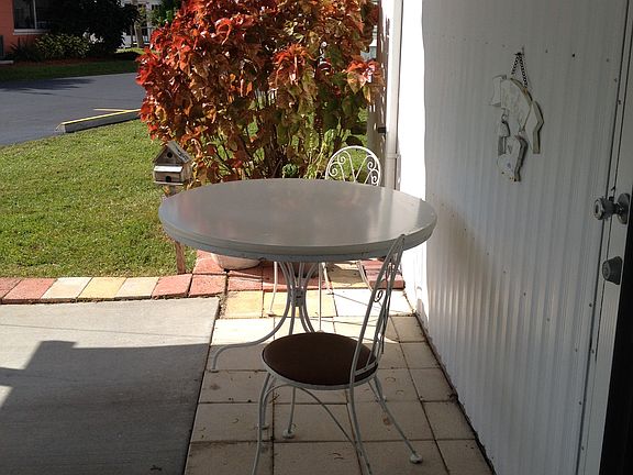4th image of 20670 Basin Dr