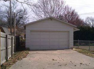 2322 S Maryland Ave, Springfield, MO 65807