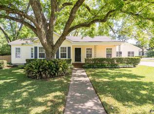 602 E Duval St, Troup, TX 75789
