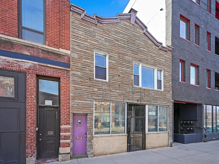 1303 W Chicago Ave #1 — Photo 10