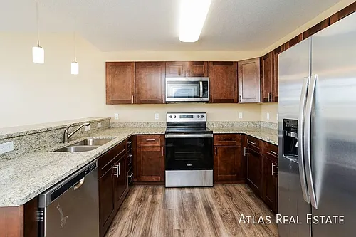 739 Brambleberry Hts Photo 1