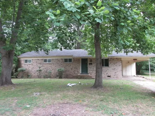614 Kentucky, West Helena, AR 72390