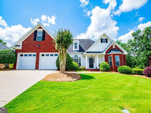 106 Emily Ct, Carrollton, GA 30117