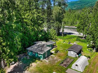 6070 Saxon Rd, Acme, WA 98220