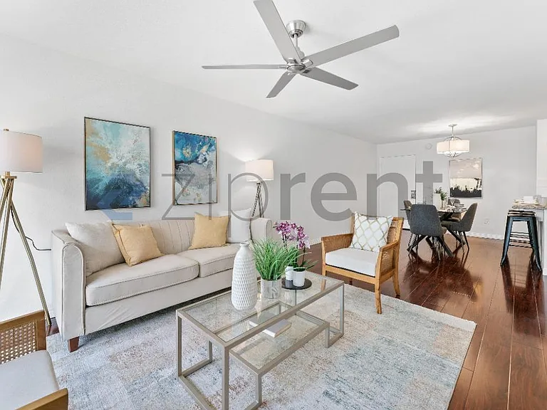 5257 Radford Ave #205 — Photo 8