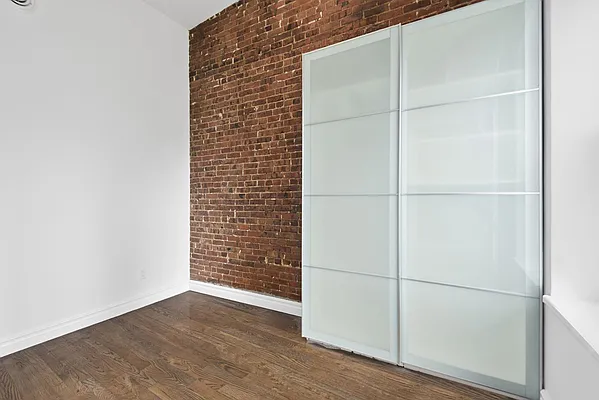 Rented by Compass | media 4