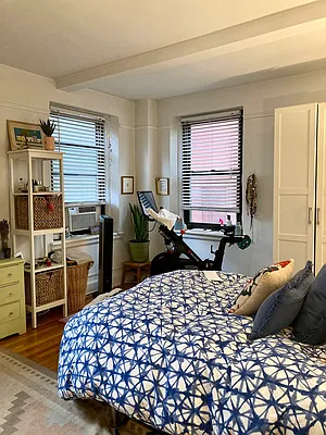 Rented by Grand Group Realty | media 17