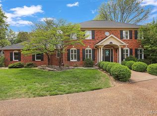6 Pinebrook Ct, Edwardsville, IL 62025