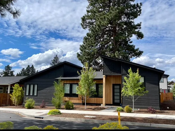 63371 Britta St, Bend, OR 97703