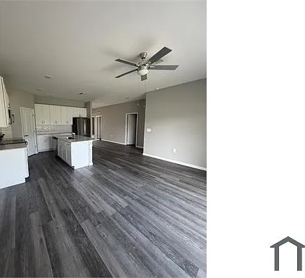 5416 Bristo St — Photo 9