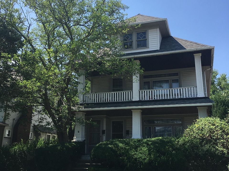 1st image of 2028 Carabel Ave