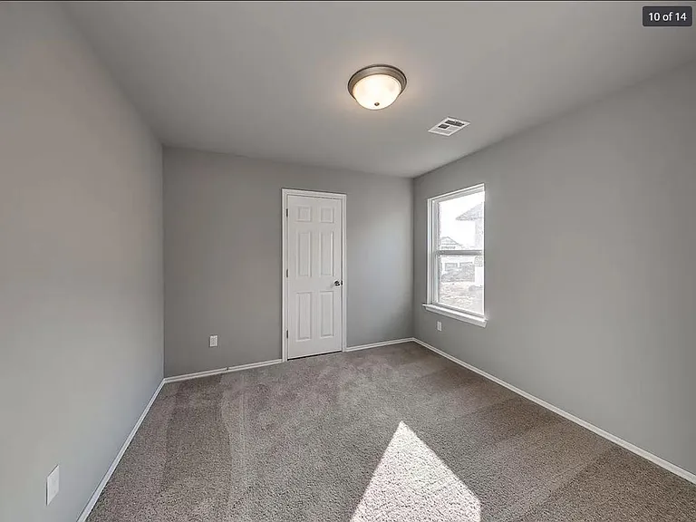 2600 Chittick St — Photo 7