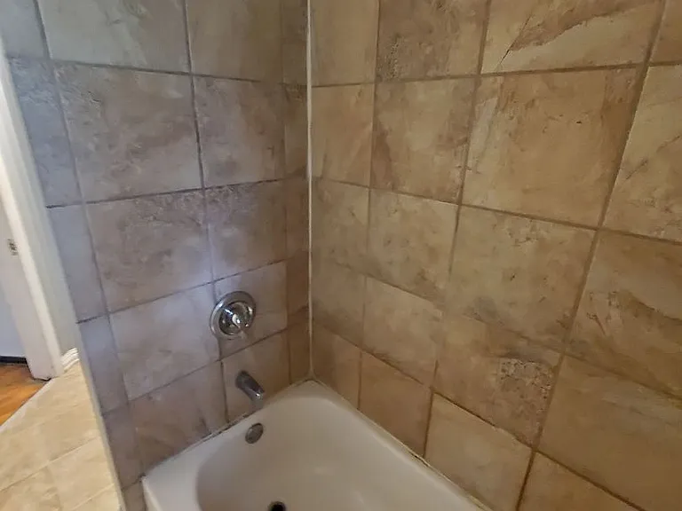 3368-3374 N Booth St 6 unit — Photo 5