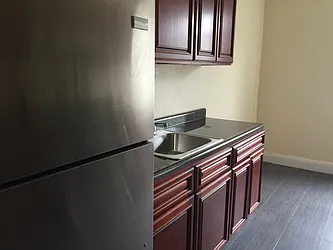 Rented by Edward Gugenheim, LREB
