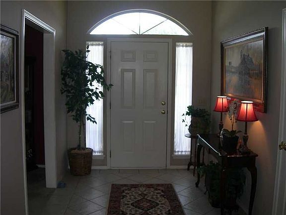 5th image of 295 W Countryside Dr