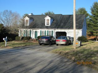 122 Northridge Rd, Greer, SC 29650