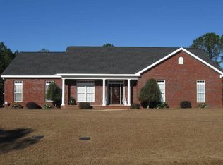 104 Devon Ct, Dothan, AL 36301
