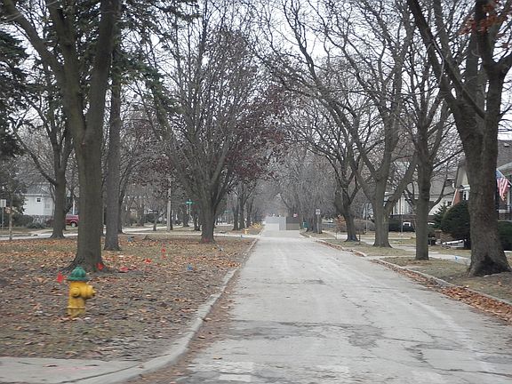 5th image of 9401 Congress Park Ave