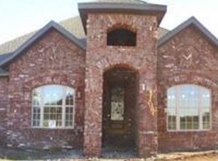 4007 Town Vu Rd, Bentonville, AR 72712