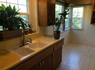22005 Alizondo Dr, Woodland Hills, CA 91364