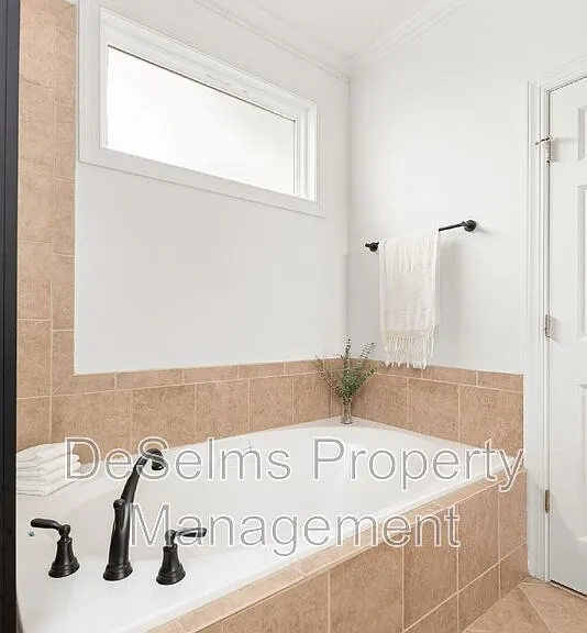 444 Wiregrass Ln — Photo 46