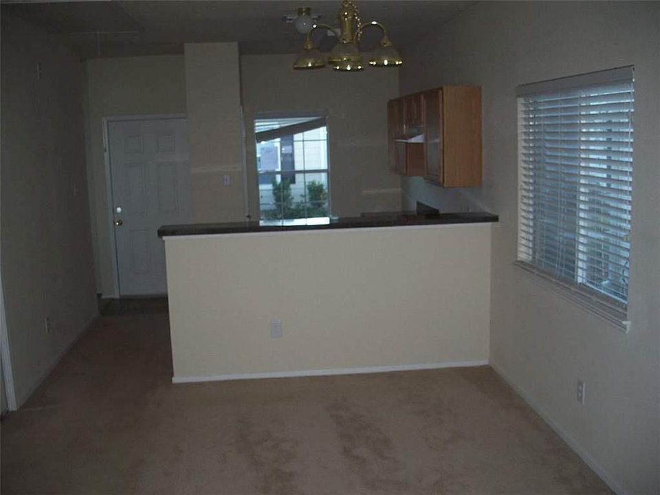 2nd image of 1143 Verde Trails Dr