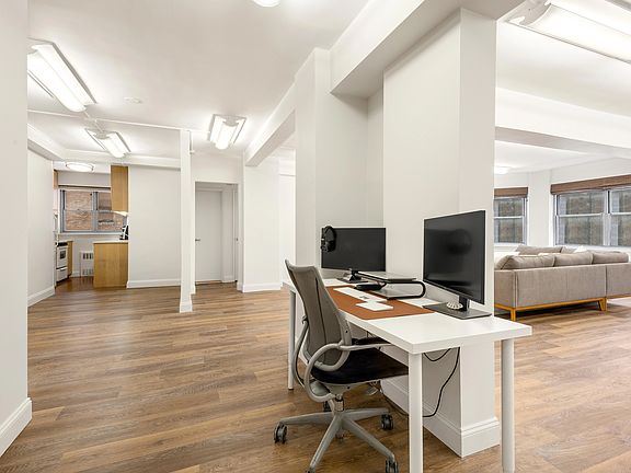 2nd image of 80 Park Ave #2EF