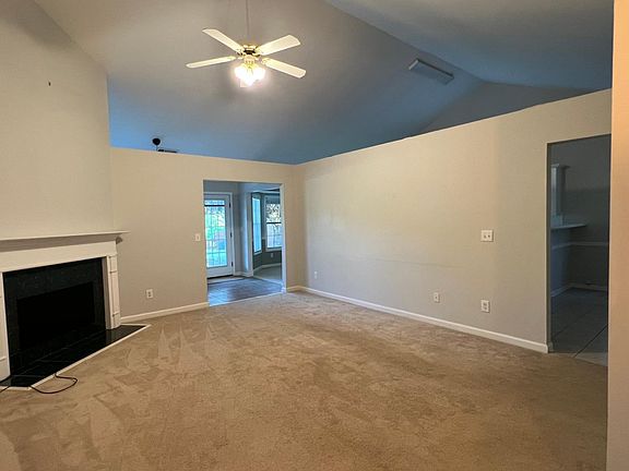 3rd image of 1170 Charter Club Dr