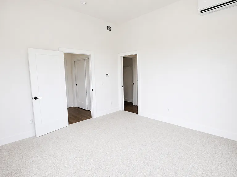 21806 E Indiana Ave — Photo 45