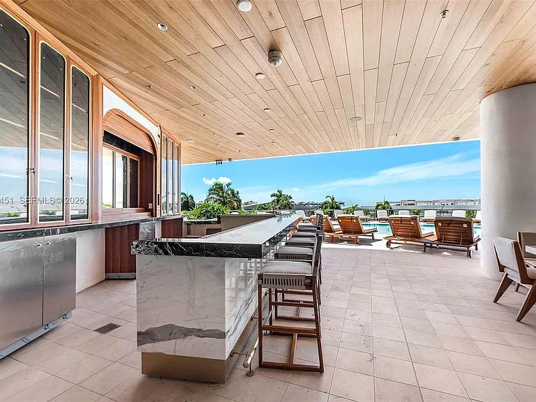 2655 S Bayshore Dr #1906 — Photo 39