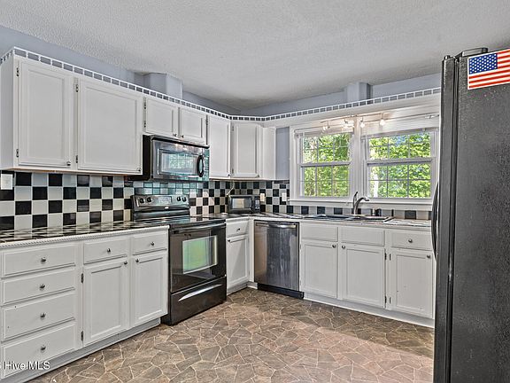2nd image of 5308 Foxfire Road