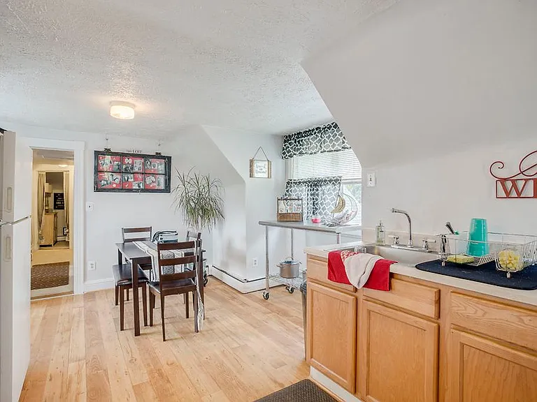 2817 Rose Ave #C — Photo 5
