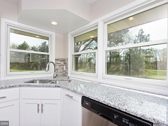 3rd image of 20310 Viking Blvd NE