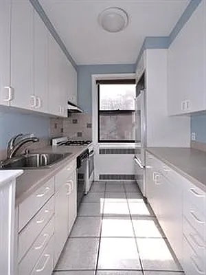 Sold by Douglas Elliman | media 41