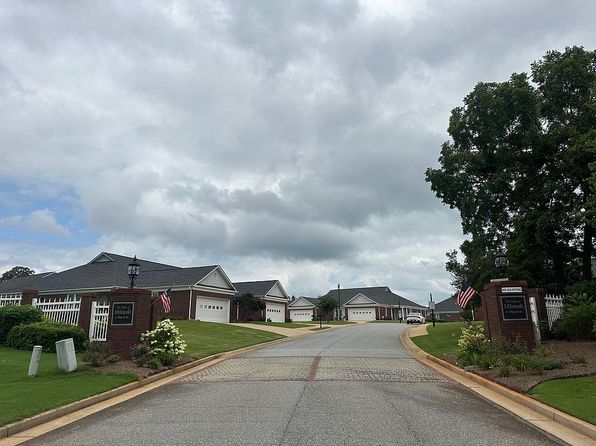 5006 Autumn Leaf Ln