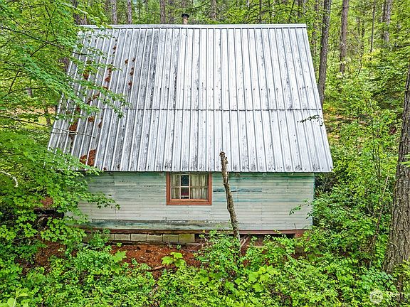2nd image of 432 X Bussard Lake Road
