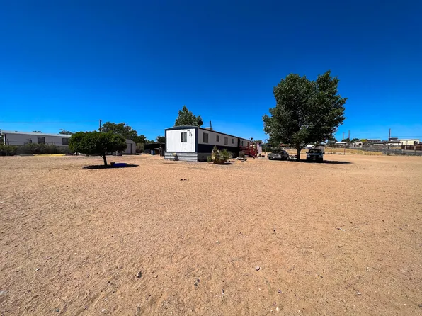 4501 Karrol St SW, Albuquerque, NM 87121