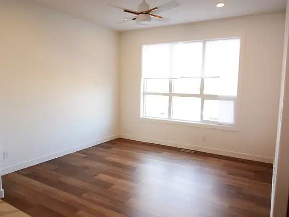 5th image of 35 35th St #35