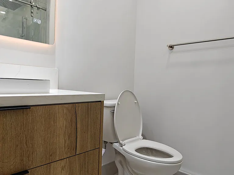 9 Mosedale Cres #UPPER — Photo 12