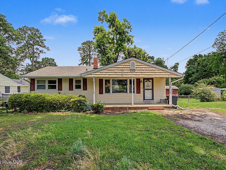 1st image of 117 Nut Grove Drive