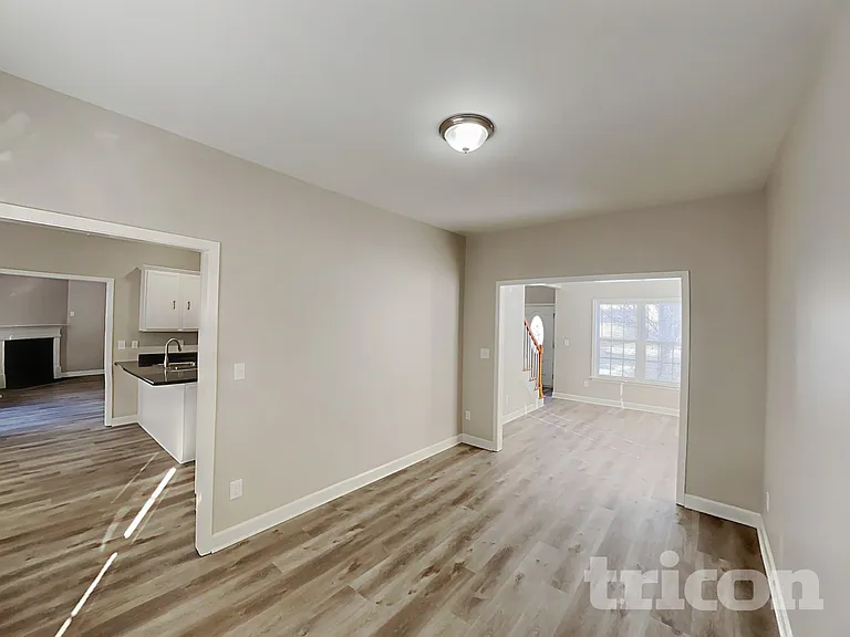 212 Water Mill Rd — Photo 4
