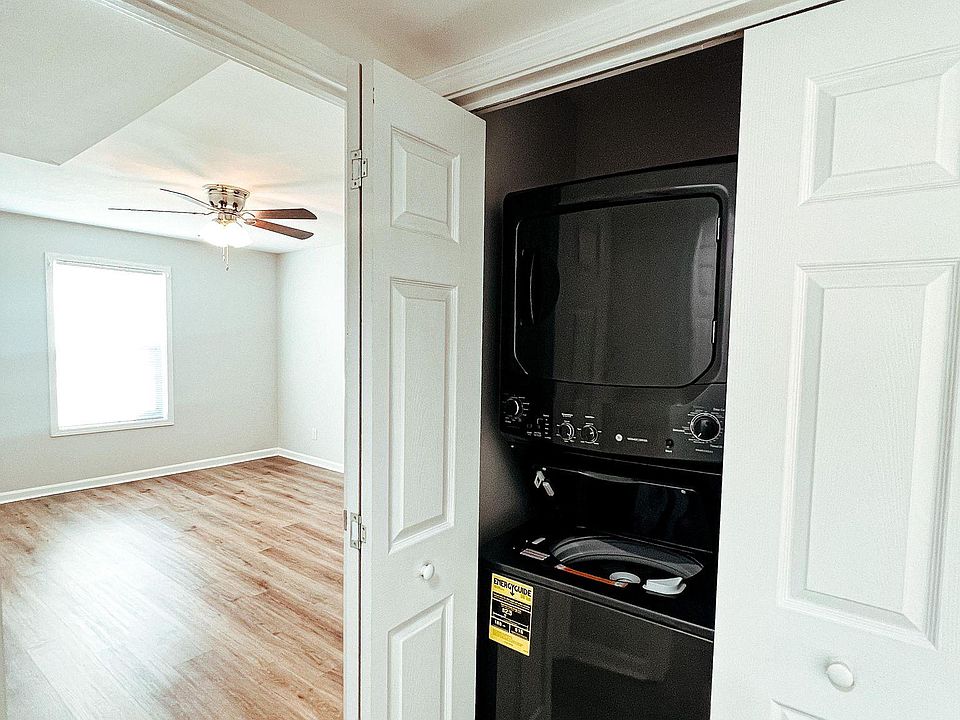 1st image of 116 Ballygar St APT B