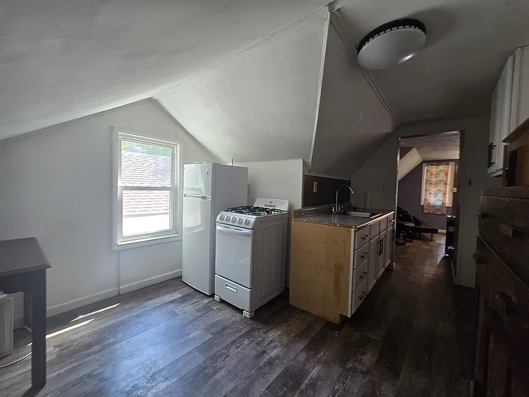 521 S Menlo Ave #3 — Photo 6